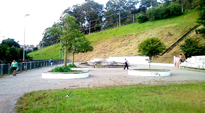 Vista do Parque Linear do Canivete, patrimônio dos moradores.  (3)