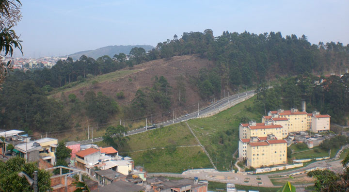 Terreno situado na av. Raimundo Pereira de Magalhães 4555, Jd. Damasceno.
