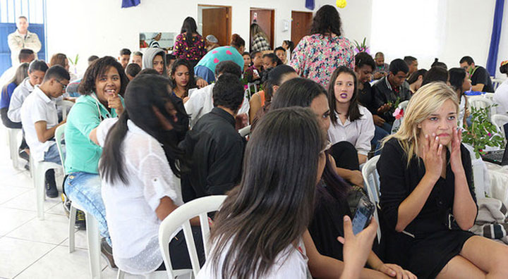 Momento da festa de encerramento.