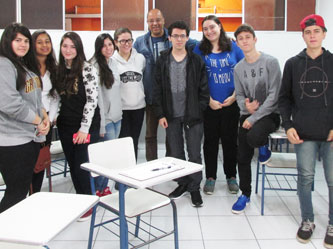 Jovens interessados em Jornalismo.