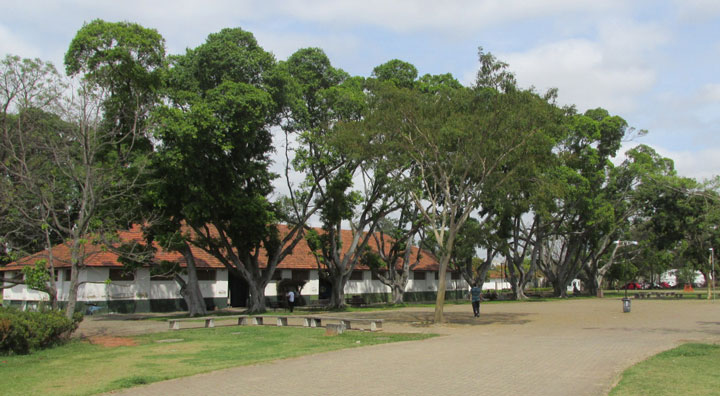 Vista do casarão do Parque V. Guilherme – Trote.